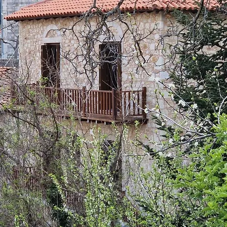 Melato Βαλτεσινίκο